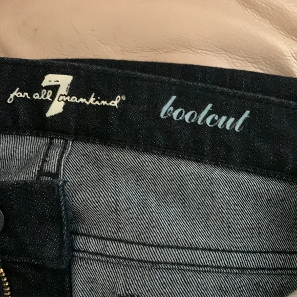 Brand new 7for All Mankind❤️❤️❤️ - Picture 3 of 4
